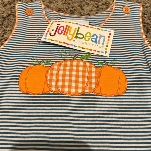 Pumpkin shorts romper - Picture 3 of 4